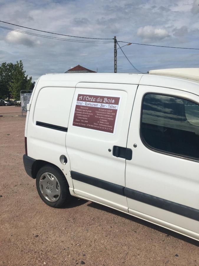 A L'Oree Du Bois Chez Doudou&Lolo Bellerive-sur-Allier Eksteriør billede