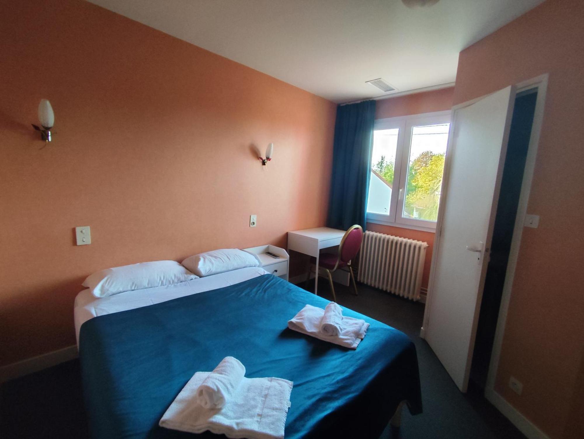 A L'Oree Du Bois Chez Doudou&Lolo Bellerive-sur-Allier Eksteriør billede